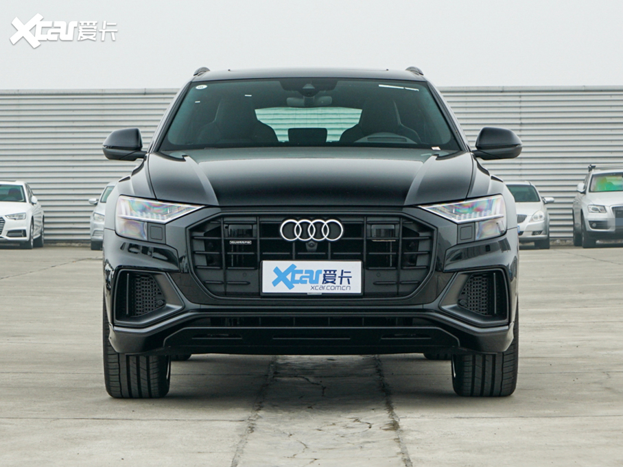 2022µQ8 55 TFSI ѩ˶