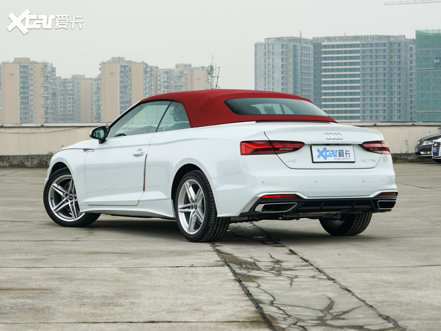 2022款奧迪a5 cabriolet cabriolet 40 tfsi 時尚動感型