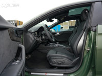 空间座椅奥迪S5 Sportback前排空间