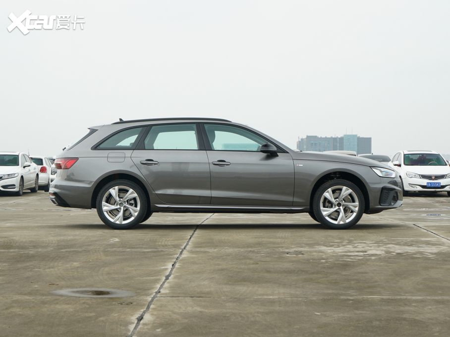 2022µA4 Avant Avant 40TFSI ʱж