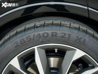 外观细节奥迪Q7轮胎尺寸