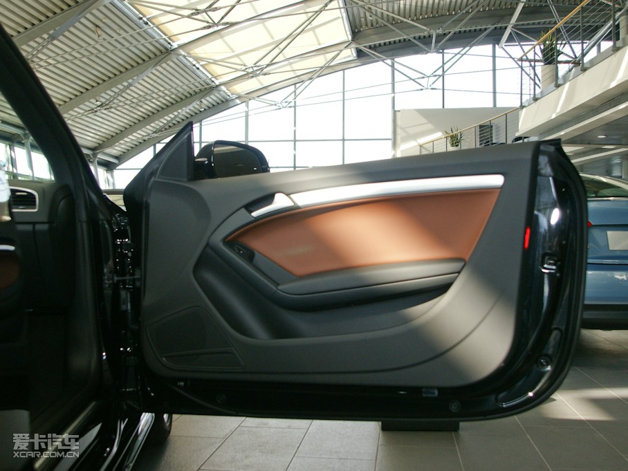 2010µA5 Cabriolet 2.0TFSI Cabriolet