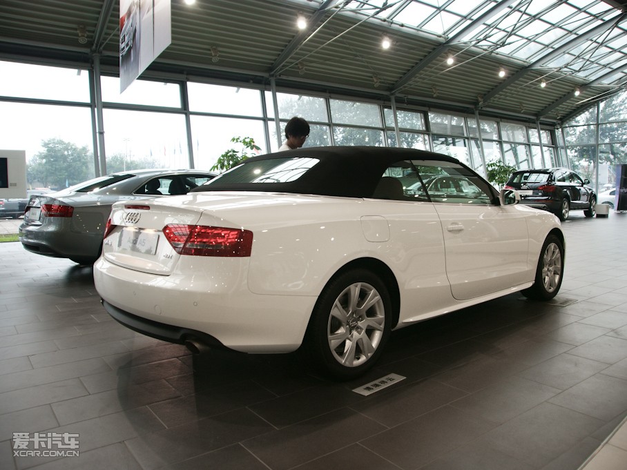 2010µA5 Cabriolet 2.0TFSI Cabriolet