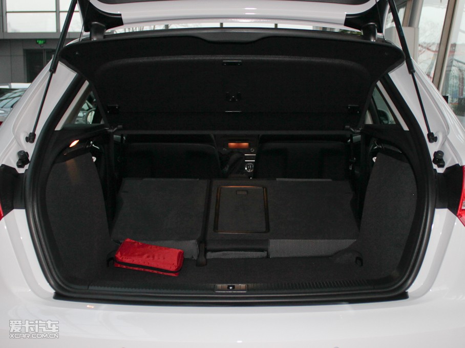 2010µA3 Sportback() Sportback 1.8T 