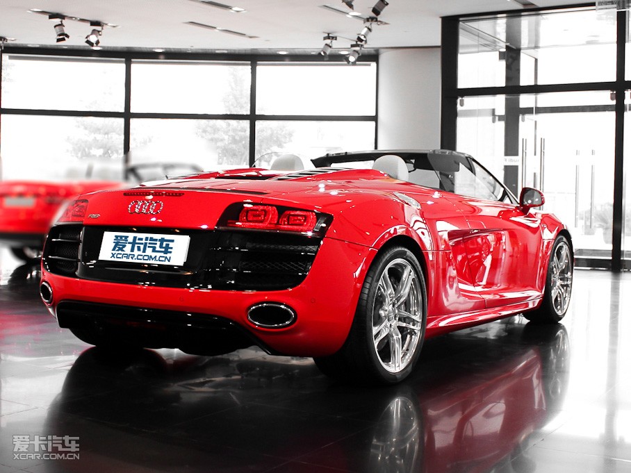 2011µR8 Spyder 5.2 FSI 