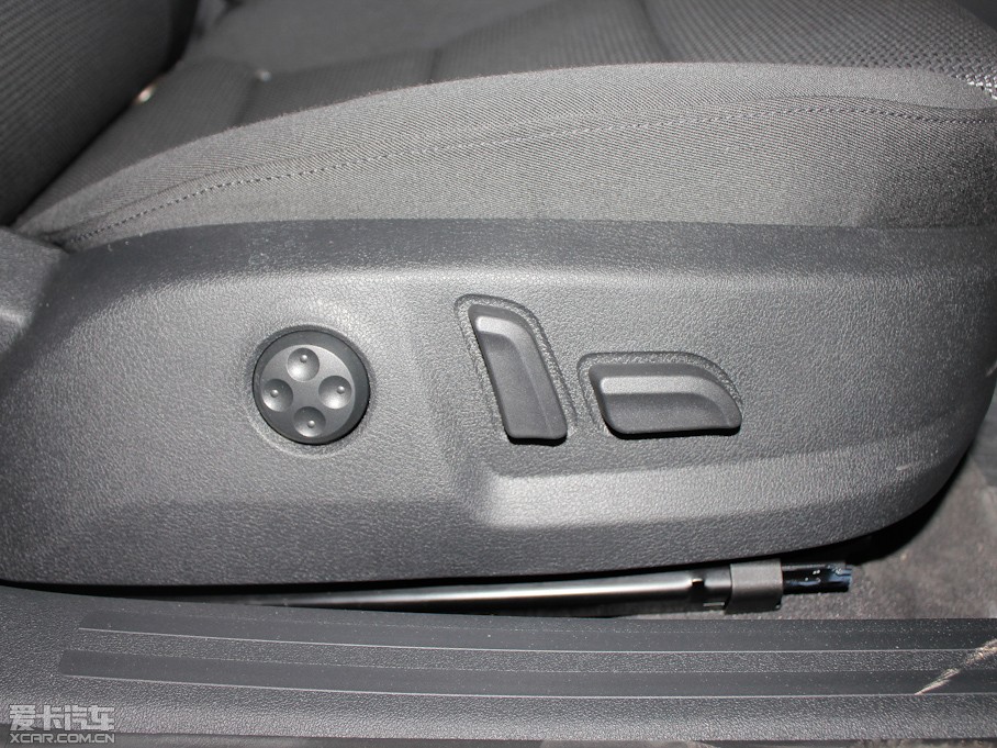 2013µA3 Sportback() Sportback 30 TFSI 