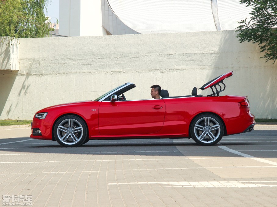 2012µS5 Cabriolet 3.0TFSI quattro Cabriolet