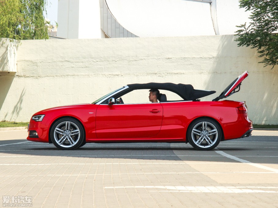 2012µS5 Cabriolet 3.0TFSI quattro Cabriolet