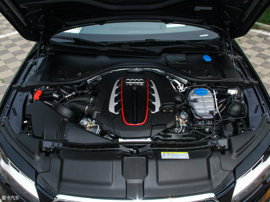 2013µS7 4.0T TFSI quattro