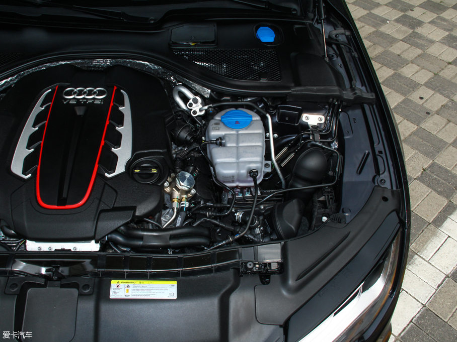 2013µS7 4.0T TFSI quattro