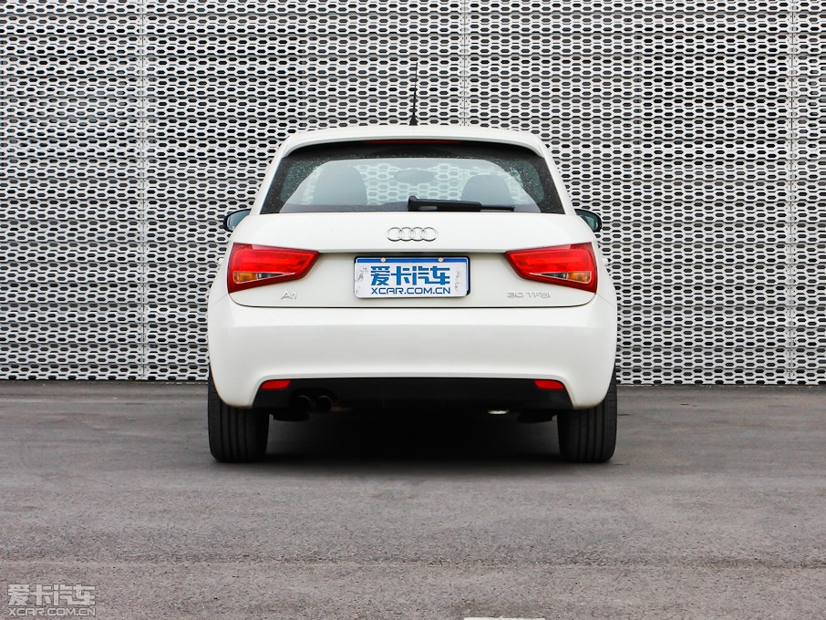 2013µA1 30 TFSI Sportback Urban