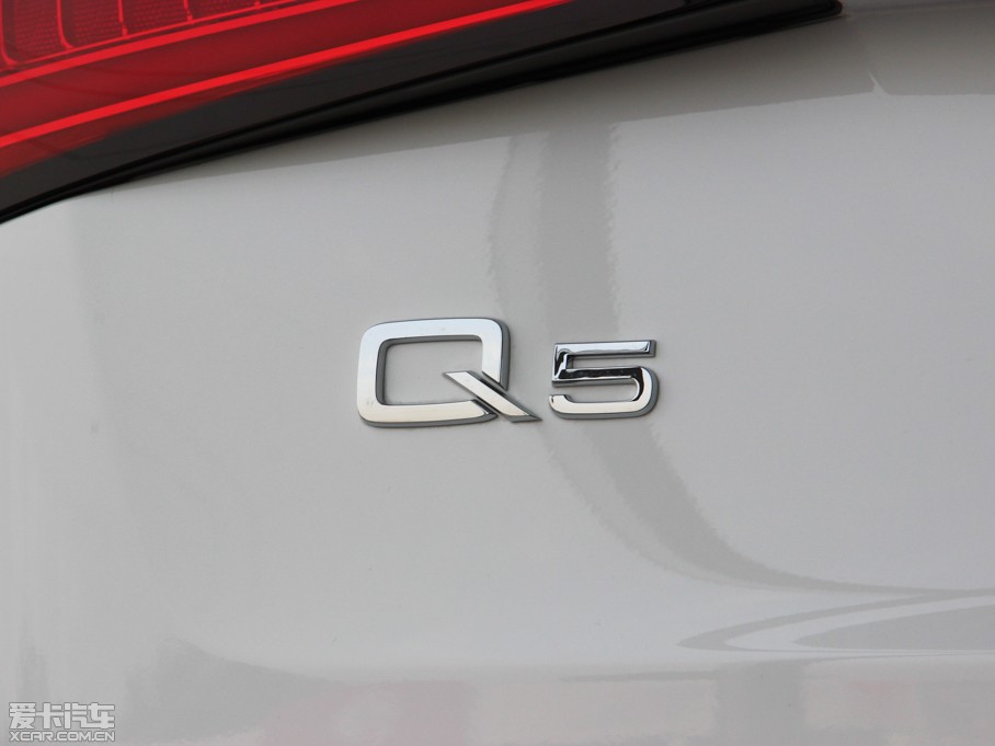 2013µQ5() 45 TFSI quattro ˶