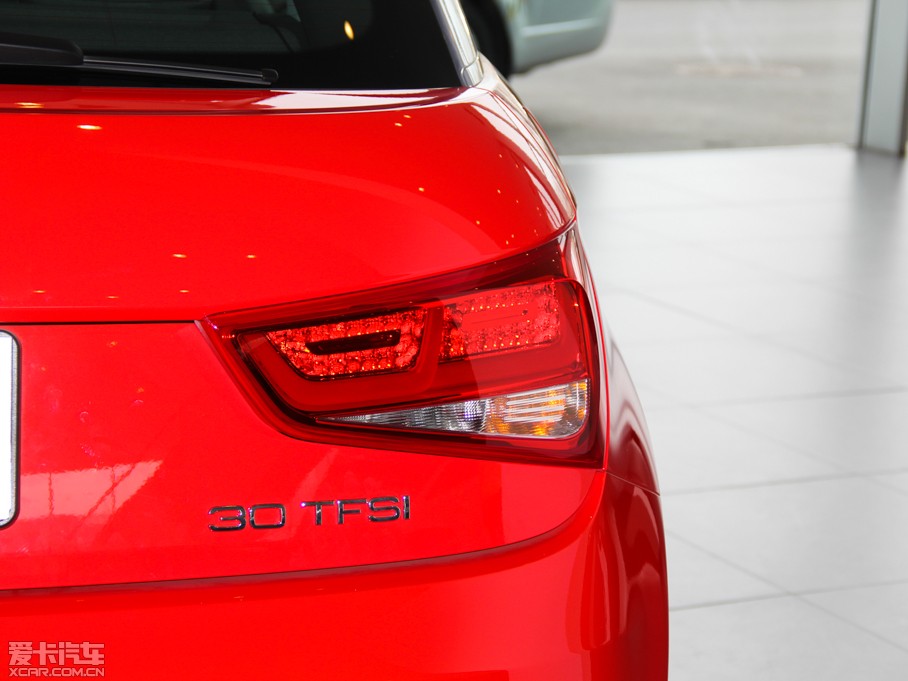 2014µA1 30 TFSI 