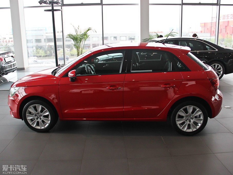 2014µA1 30 TFSI Sportback ʱ