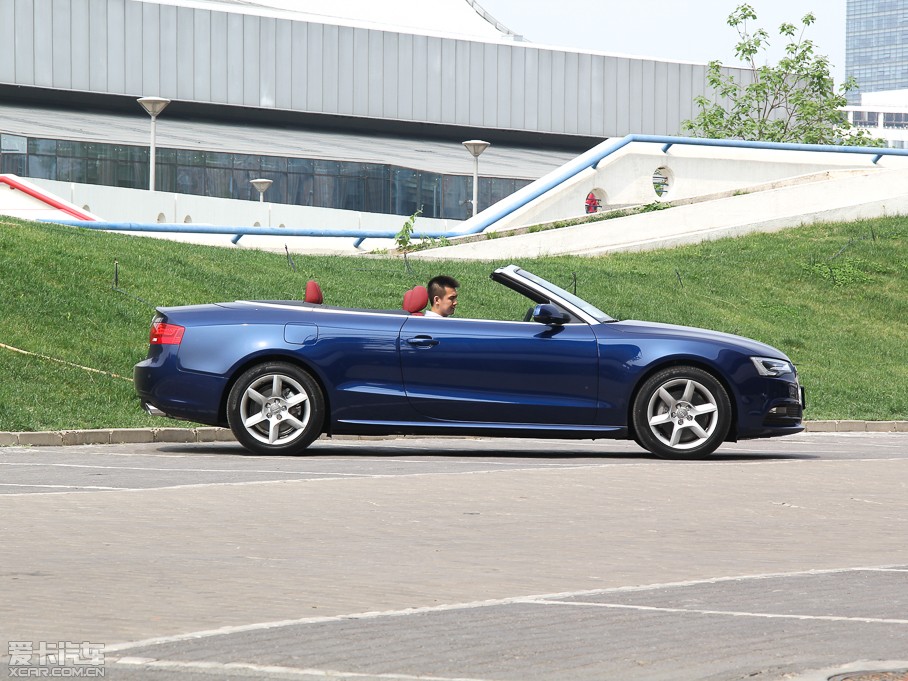 2014µA5 Cabriolet 45TFSI quattro