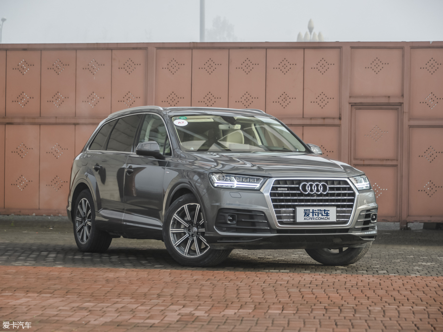 2016µQ7 45 TFSI S line˶