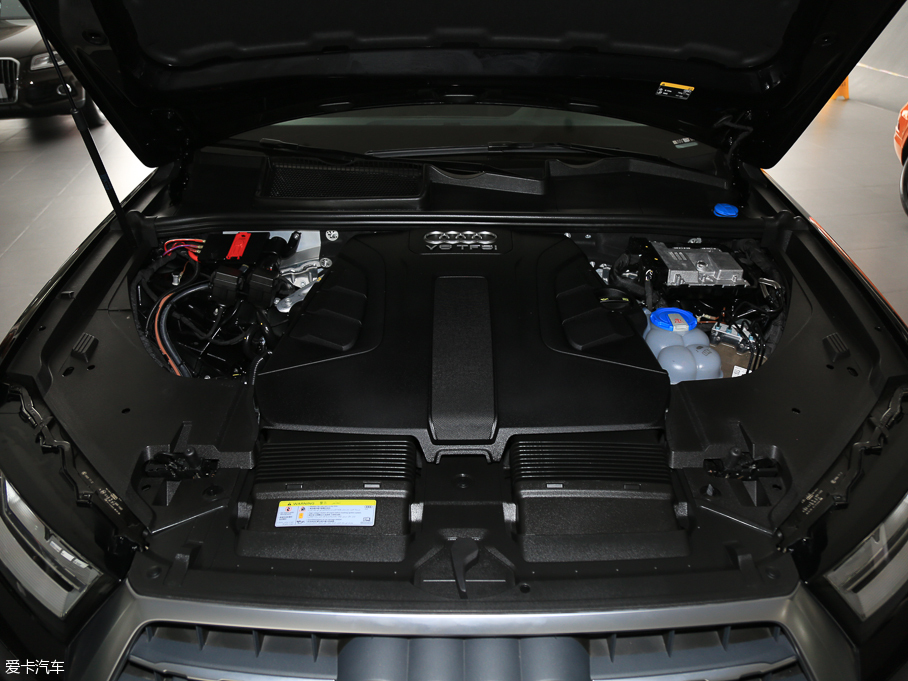 2016µQ7 45 TFSI S line