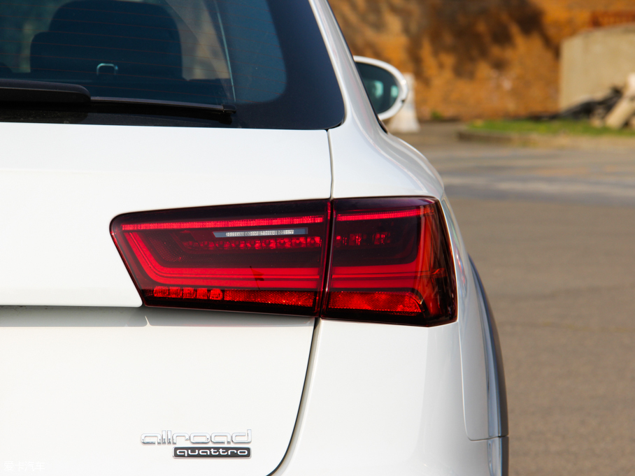 2015µA6 allroad quattro