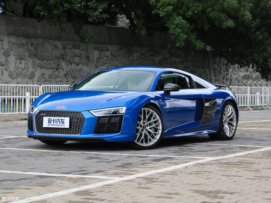 2016款奧迪r8v10 performance