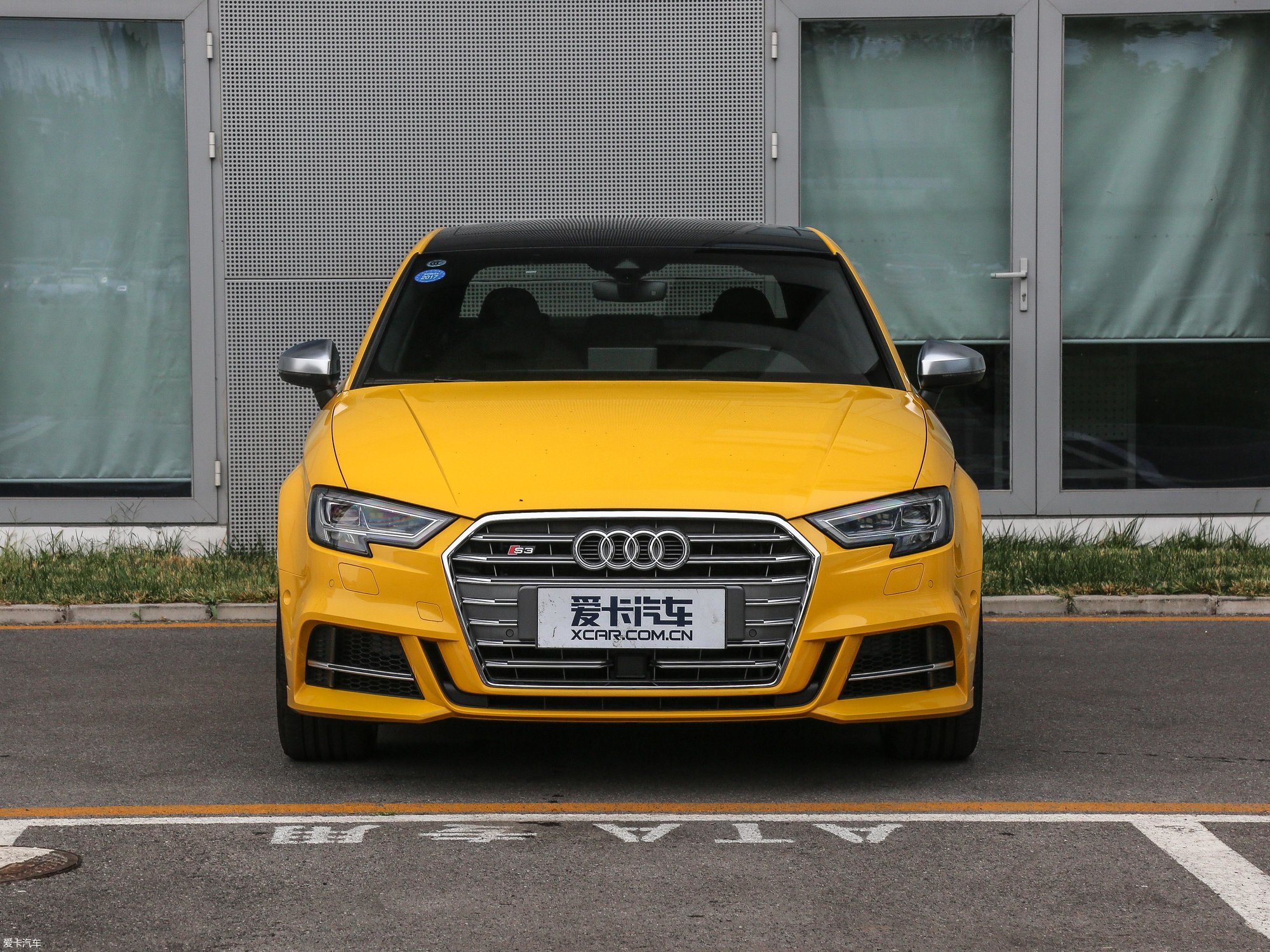 【2017款奥迪s3三厢2.