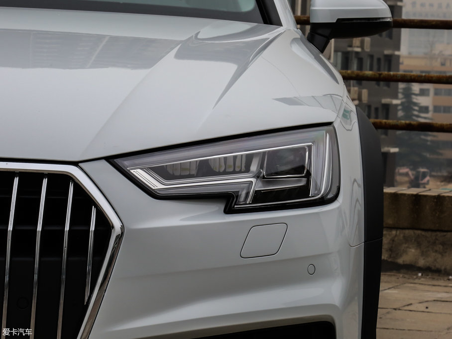 2017µA4 allroad 45 TFSI allroad quattro ʱ