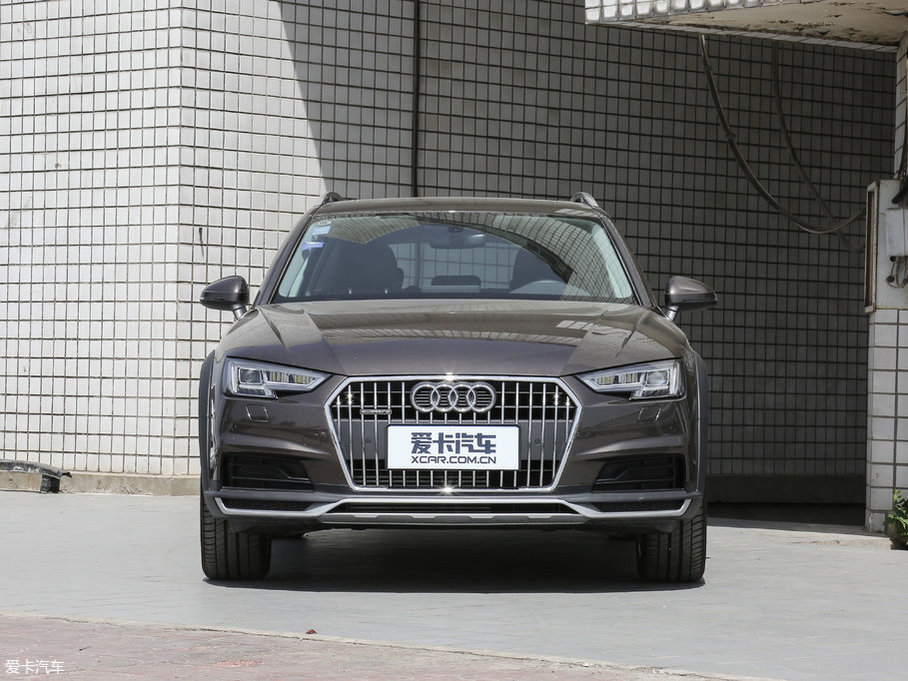 2017µA4 allroad 45 TFSI allroad quattro ʱ