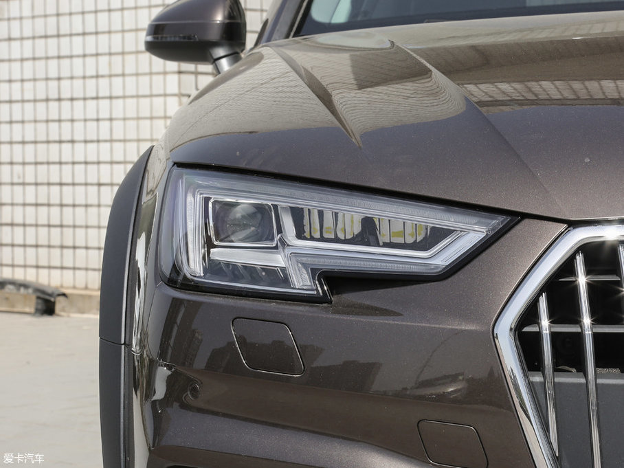 2017µA4 allroad 45 TFSI allroad quattro ʱ