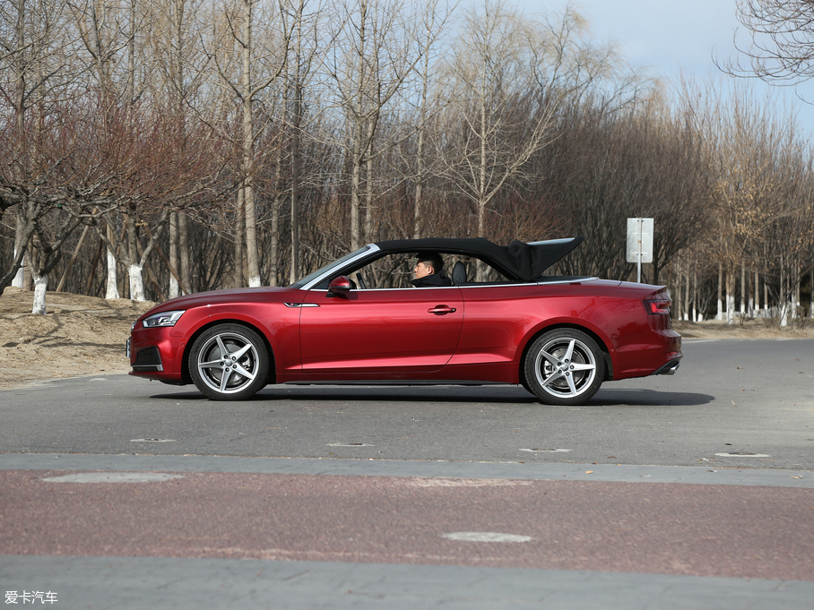 2017µA5 Cabriolet Cabriolet 40 TFSI ʱ