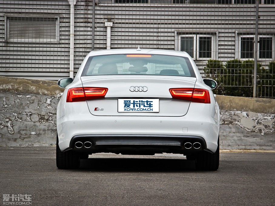 2013µS6 4.0TFSI