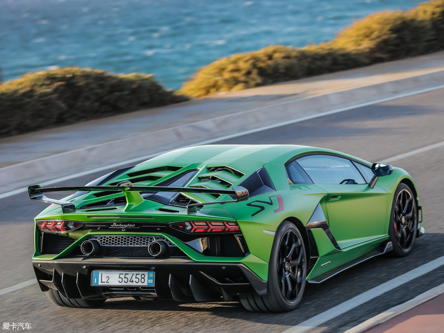 2019Aventador SVJ