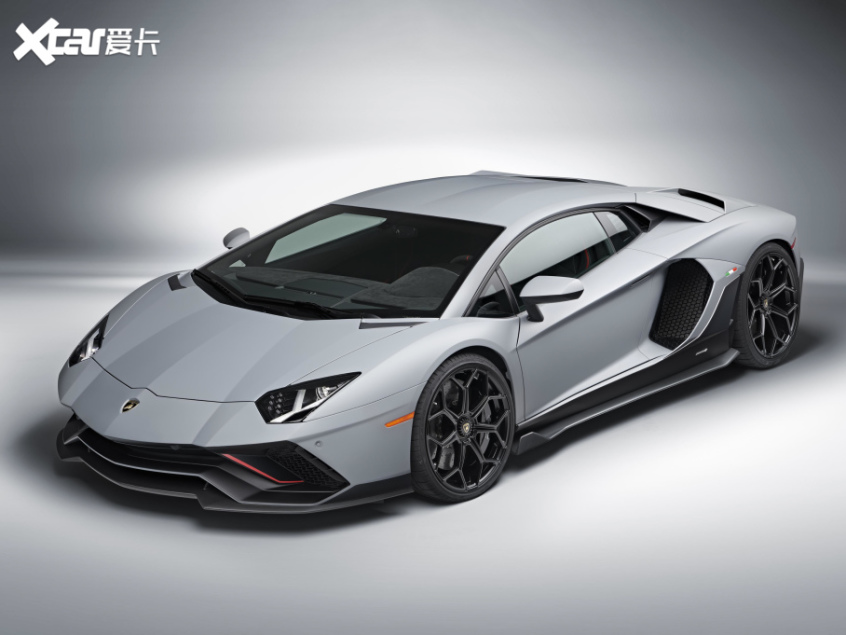 兰博基尼2021款Aventador