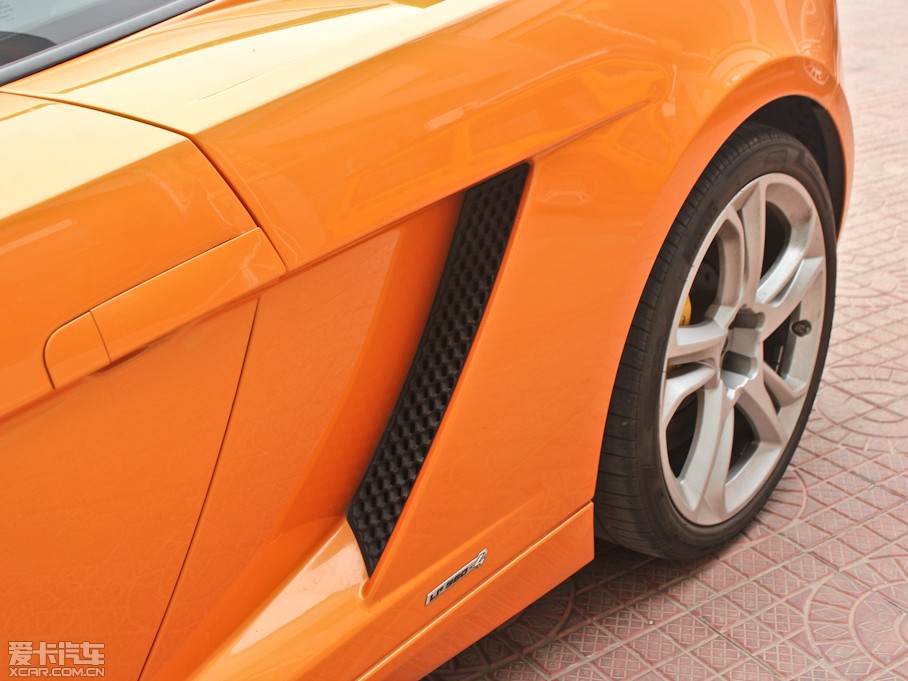 2011Gallardo LP560-4 Bicolore