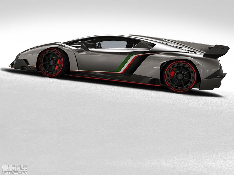 2013Veneno LP750-4