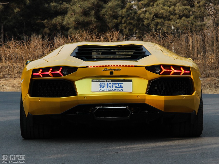 2011Aventador LP 700-4