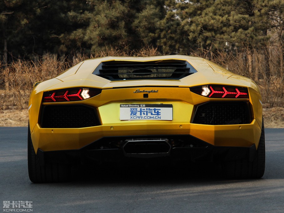 2011Aventador LP 700-4