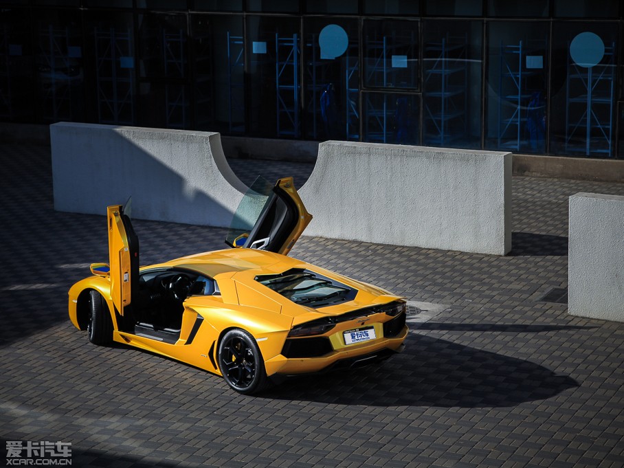 2011Aventador LP 700-4