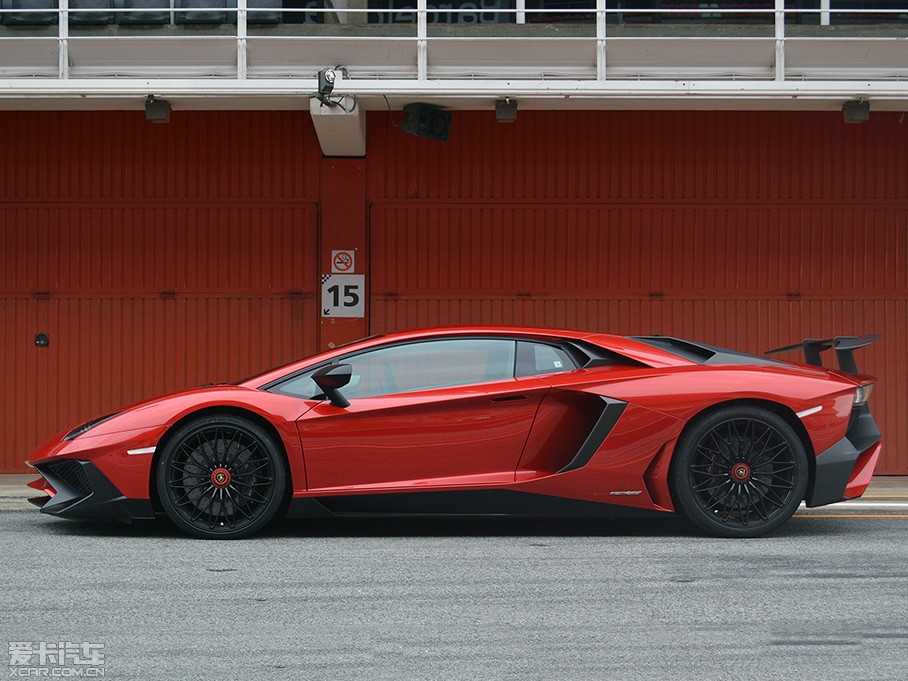 2015Aventador LP 750-4 Superveloce