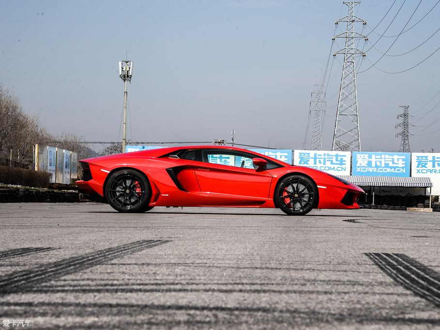 2011Aventador LP 700-4