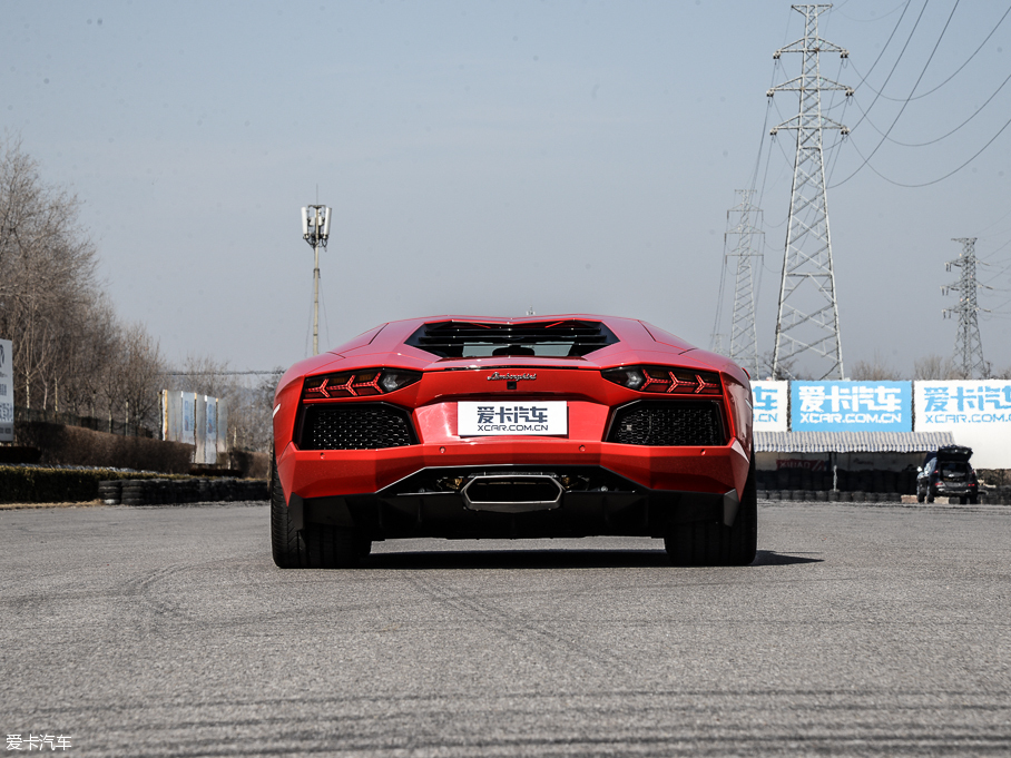 2011Aventador LP 700-4