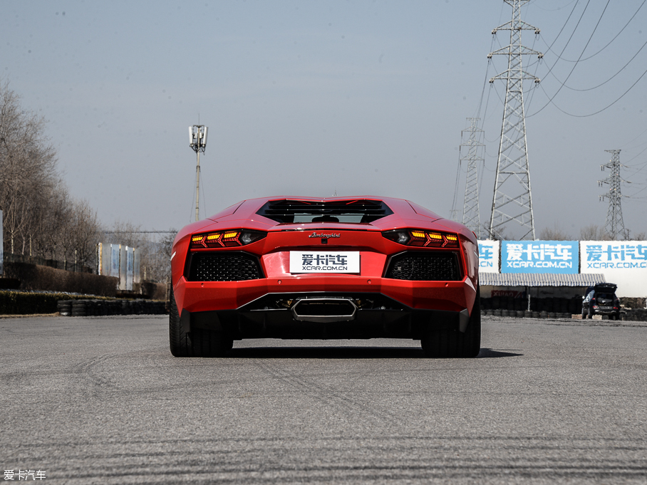 2011Aventador LP 700-4