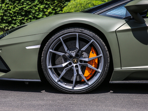 2018Aventador S Roadster Ȧ