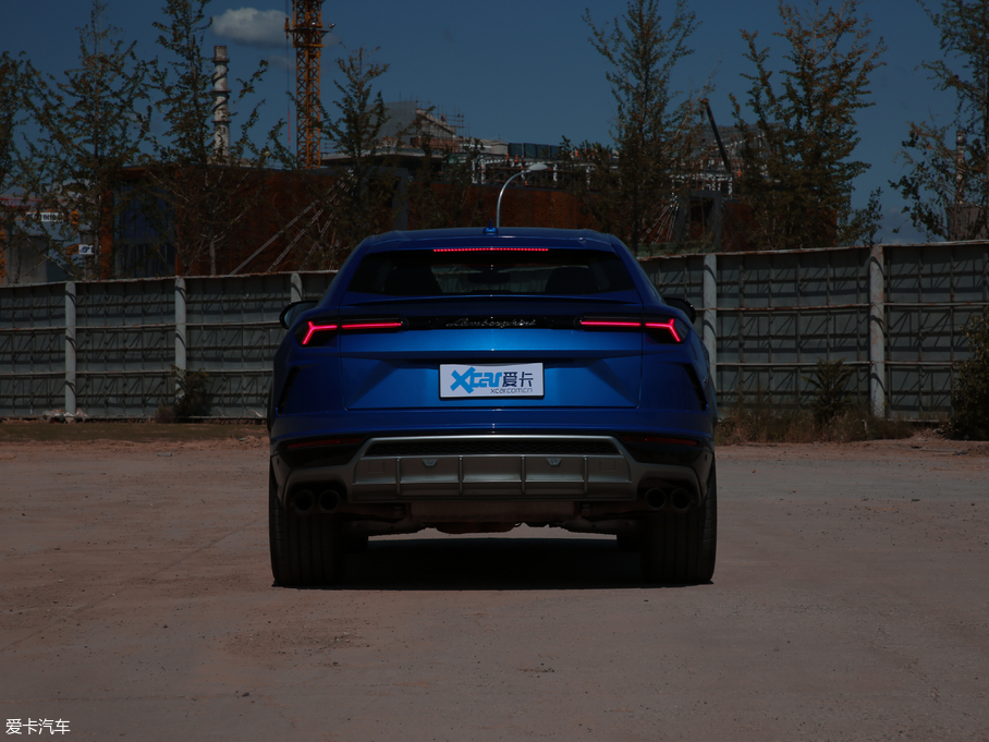 2018Urus 4.0T V8