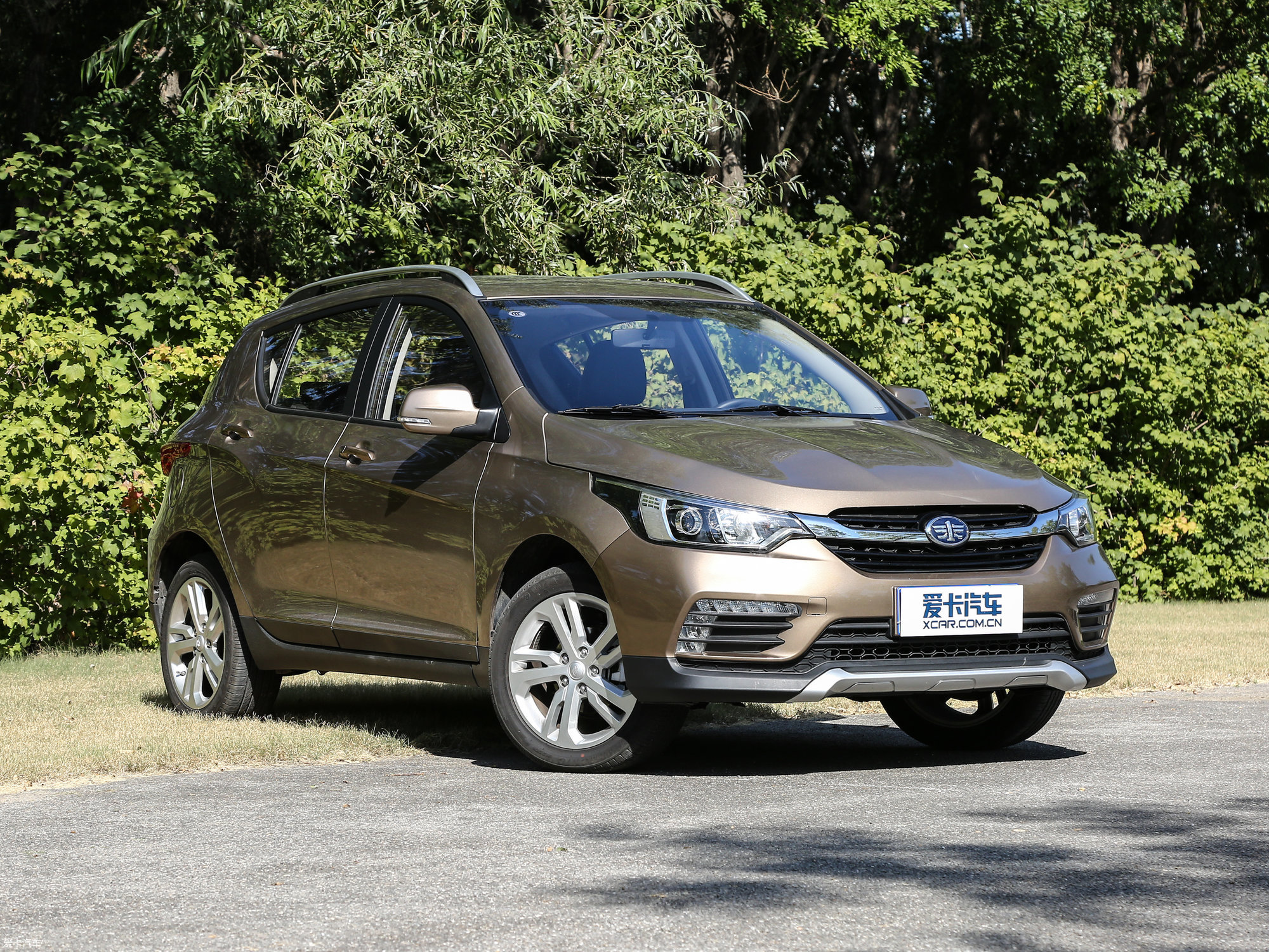 爱卡首页 汽车图片 一汽 骏派d60 2017款1.