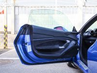 空间座椅法拉利F8 Tributo驾驶位车门