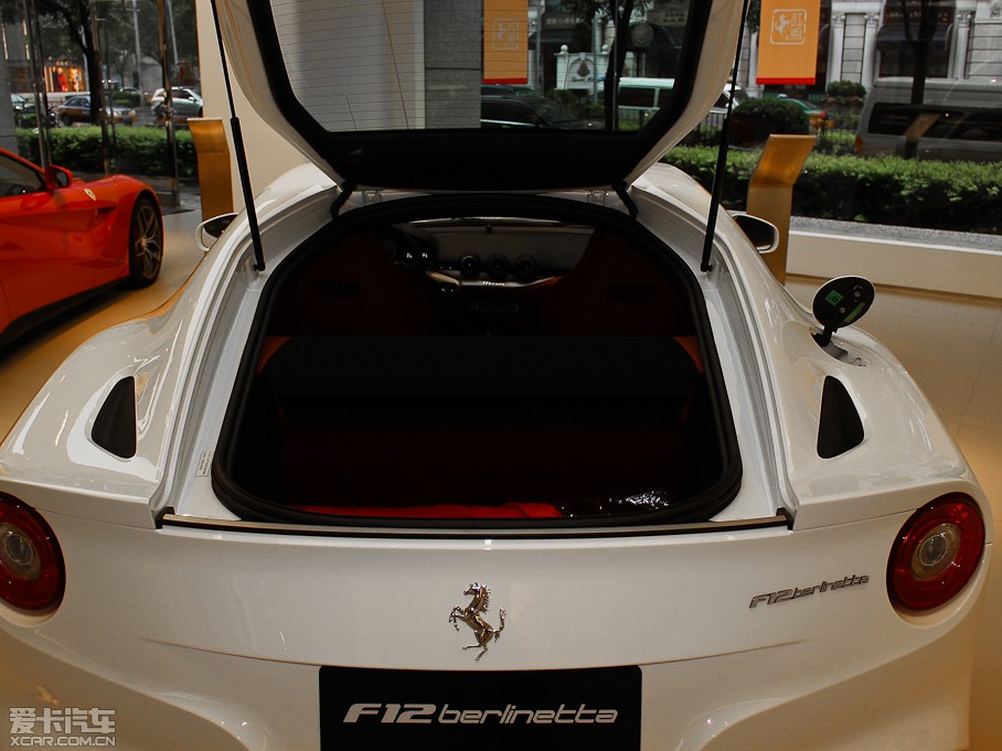 2013F12berlinetta 6.3L ׼