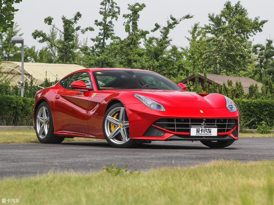 2013F12berlinetta 6.3L ׼