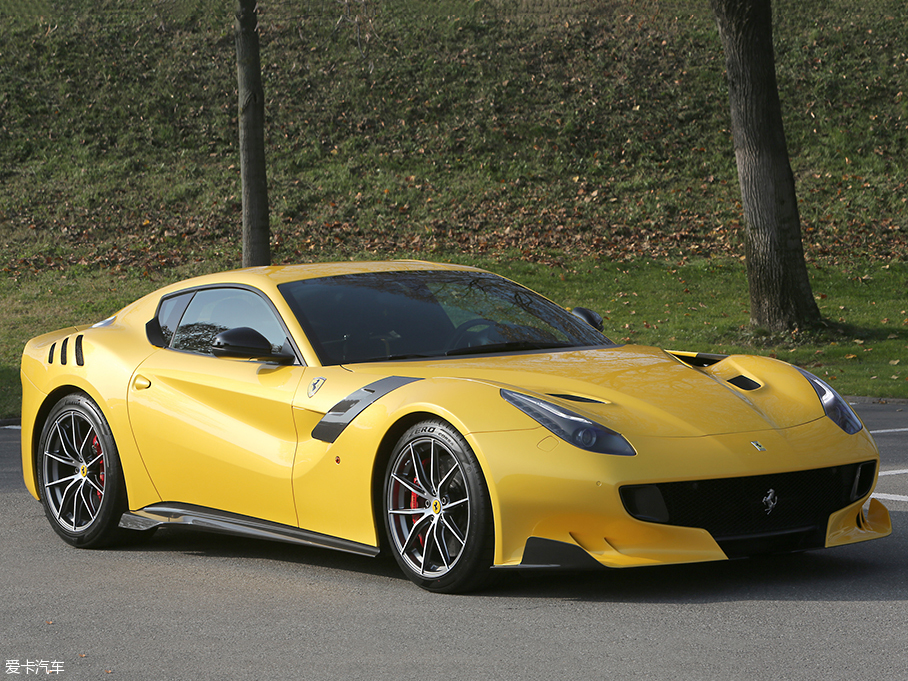 2016F12berlinetta tdf