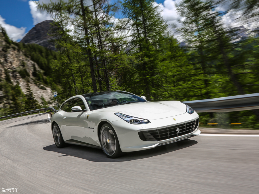 2016GTC4Lusso 6.3 V12