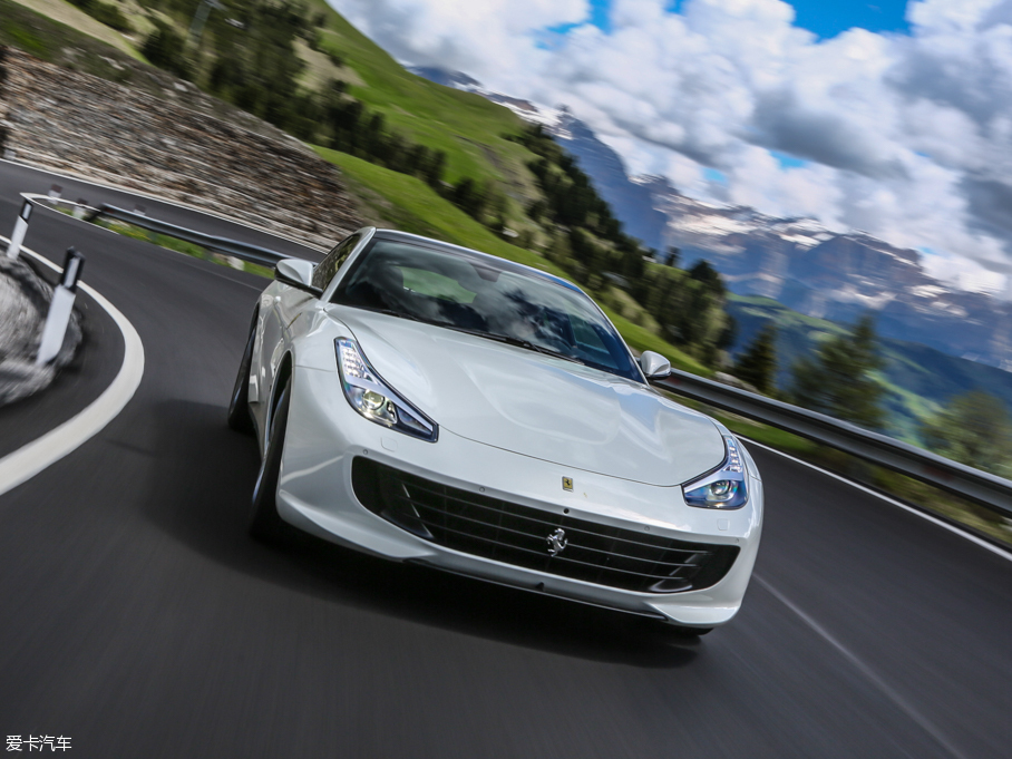 2016GTC4Lusso 6.3 V12