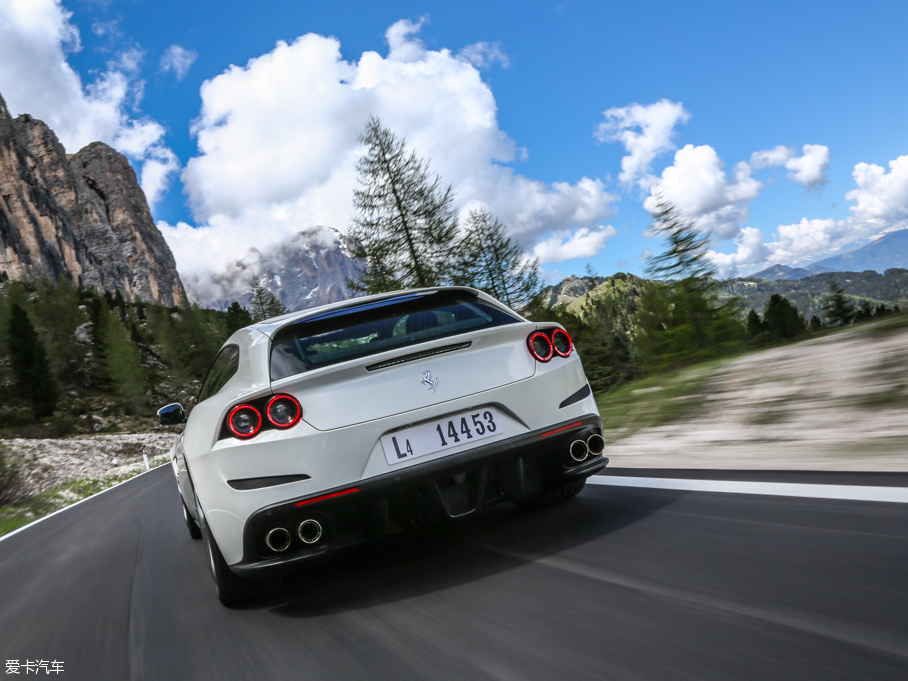 2016GTC4Lusso 6.3 V12